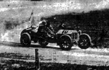 Cobe Trophy Cup auto race in Crown Point, Indiana 1909